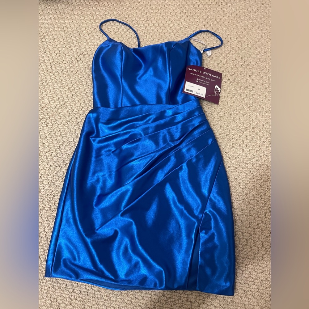 FORMAL MINI DRESS